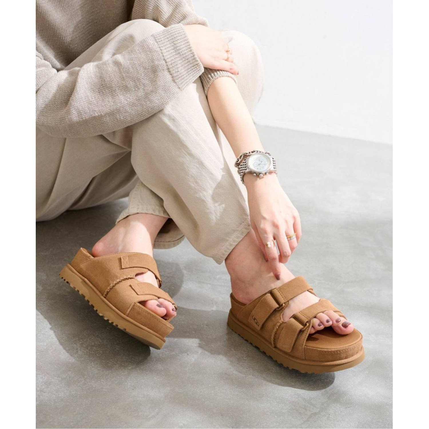 UGG Goldenstar Hi Slide Chestnut