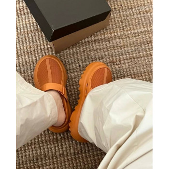 UGG PeakMod Apricot