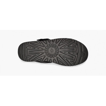 UGG Neumel Snapback Black