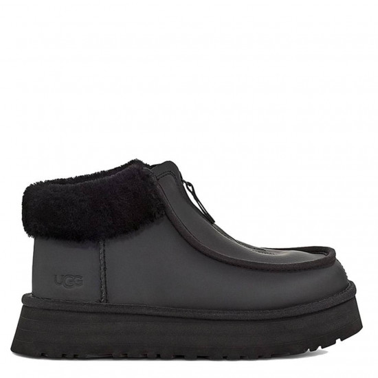 UGG Funkette Platform Boots Leather Black