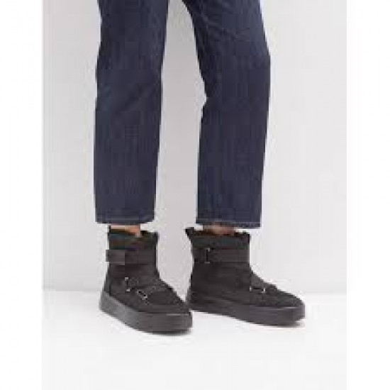 UGG Boom Buckle Boot Black