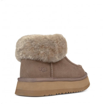 UGG Funkette Platform Boots Cappuccino