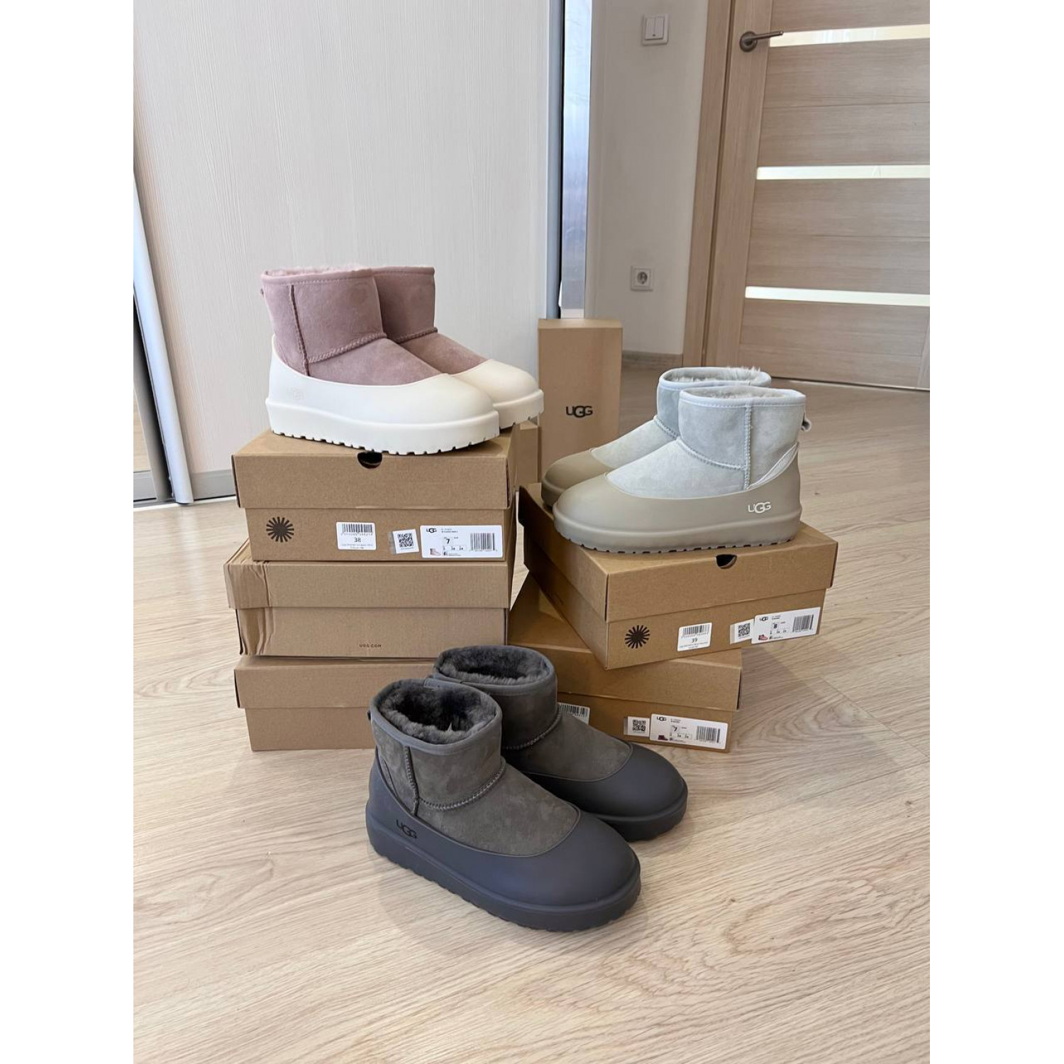 Ugg Boot Guard White