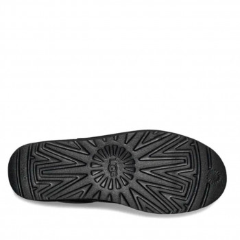 UGG Highland Hi GoreTex Black