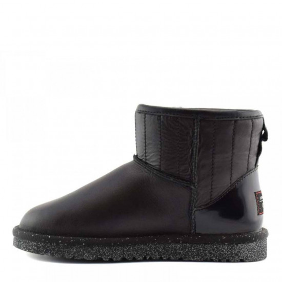 UGG Mens Classic Mini Star Wars 