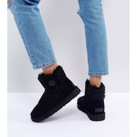 UGG Mini Bailey Button II Black