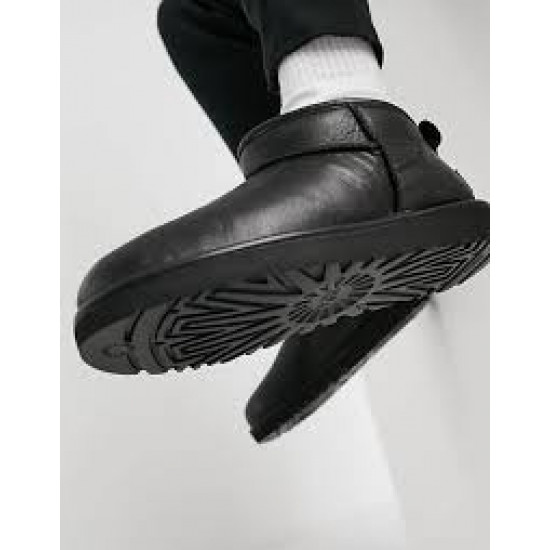 Ugg Mens Classic Ultra Mini Leather Black 