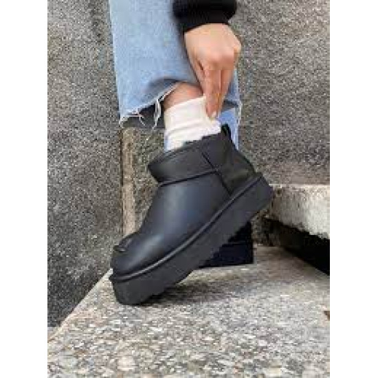 UGG Classic Ultra Mini Platform Leather Black